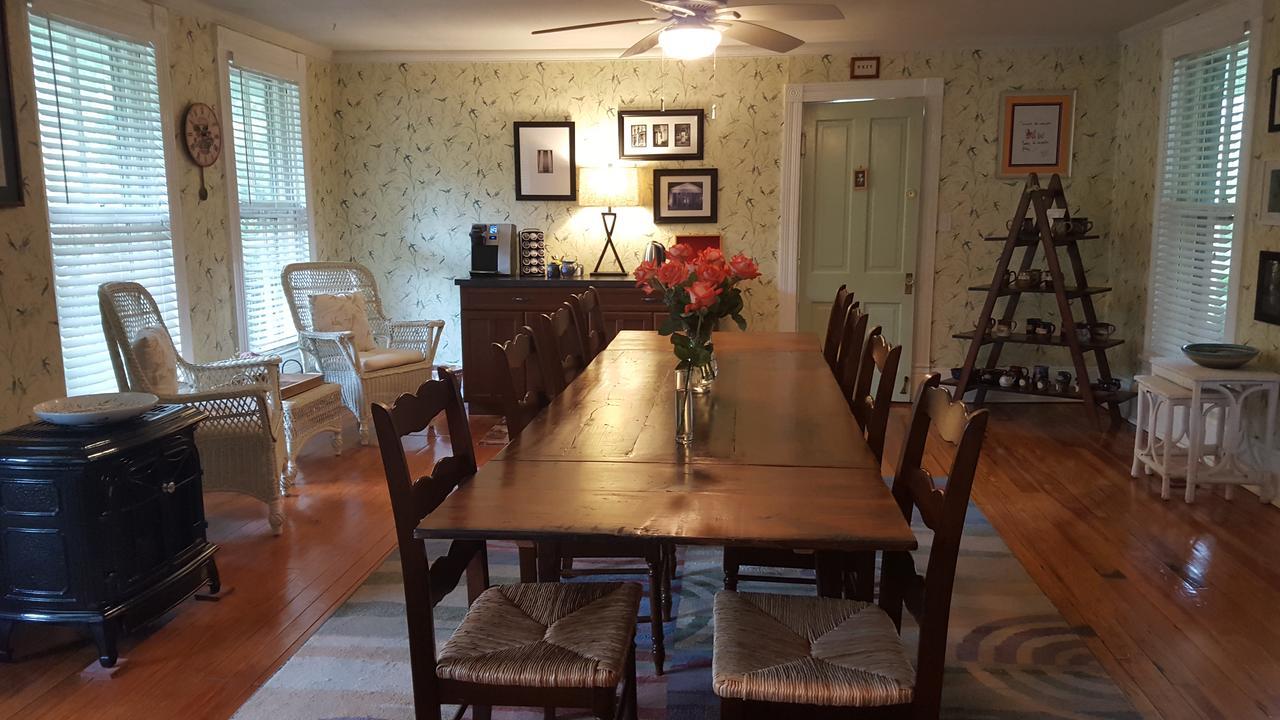 Hummingbird Inn Goshen Extérieur photo