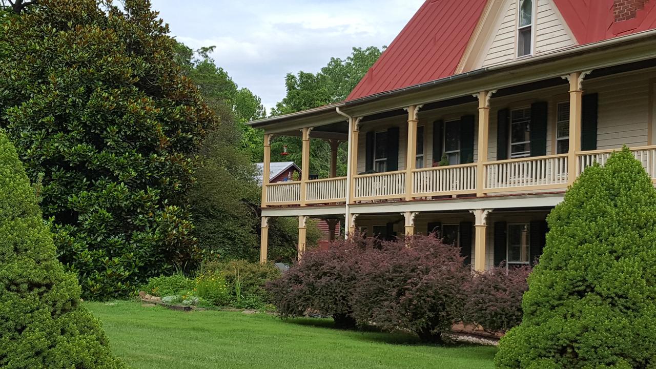Hummingbird Inn Goshen Extérieur photo
